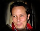 Ls mer om Patrik Larsson